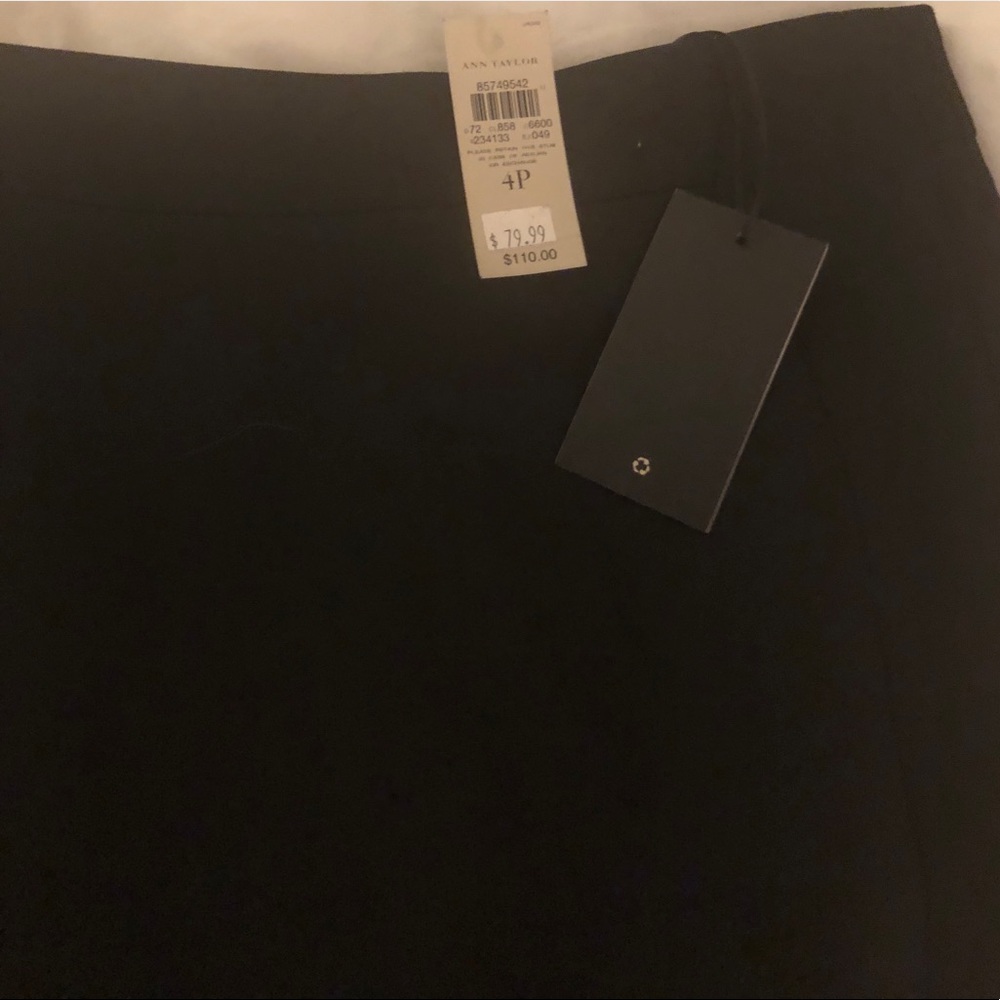 Ann Taylor Black Skirt~ size 4P